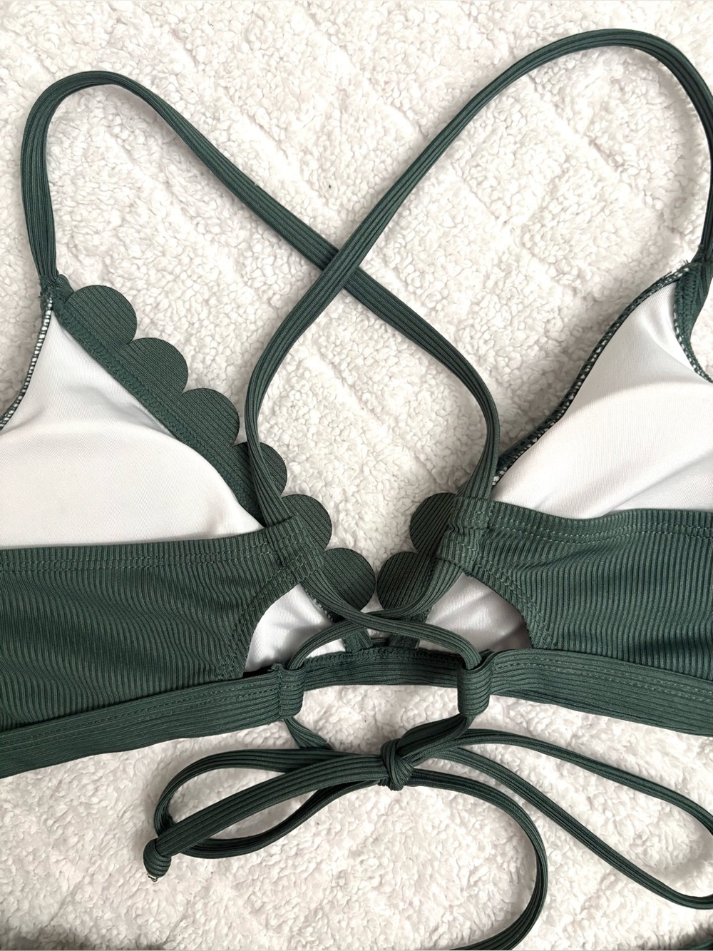 Cupshe Green Scalloped Bikini - S Top, M Bottom - Picture 6 of 8